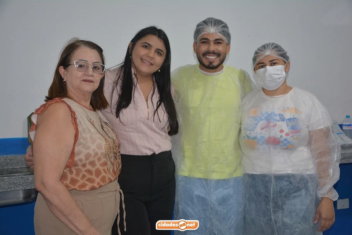 Padre Marcos garante reabilitação oral com entrega gratuita de próteses para população