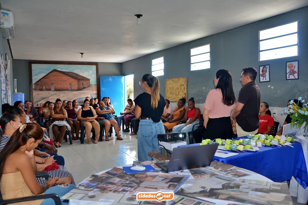 Rede municipal de Padre Marcos inicia segundo semestre com ciclo de formações para profissionais da educação